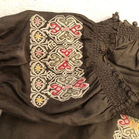 Joie Brown Embroidered Wooden Buttons Silk Blend Short Sleeve Blouse Top Small - Picture 4 of 16
